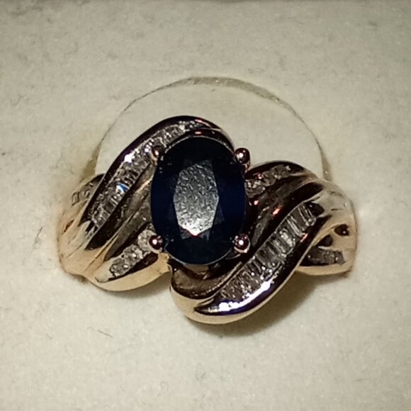 10Kt Yellow Gold Kanchanaburi Sapphire & Diamond Ring - Picture 1 of 5